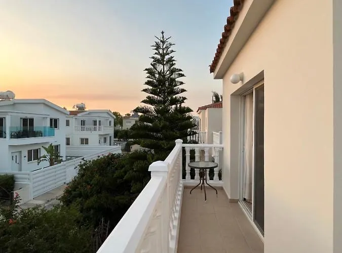 Sea View In Agia Thekla ヴィラ アヤナパ