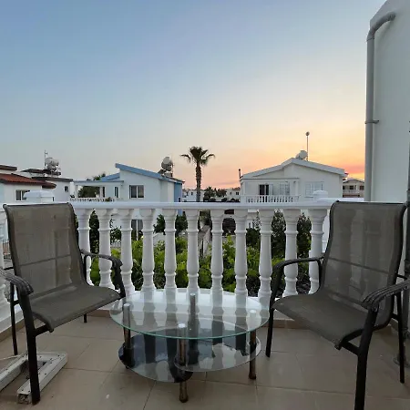 Sea View In Agia Thekla Villa Ayía Nápa